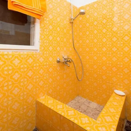 Bjelos Guest house